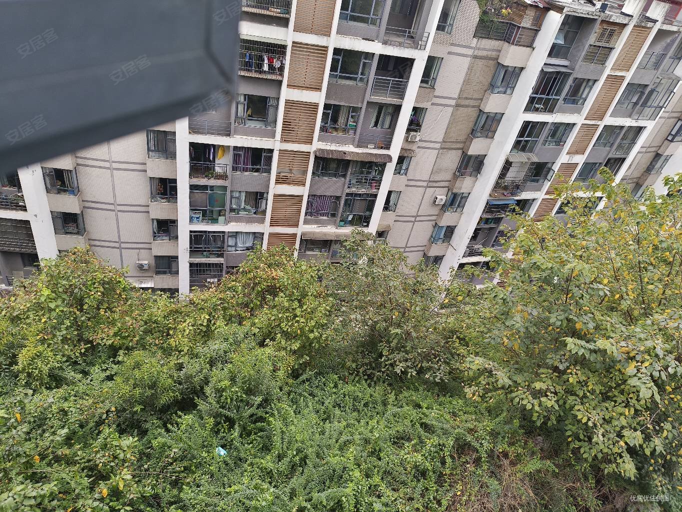 中天花园御翠岭2室2厅1卫67.49㎡南北48万