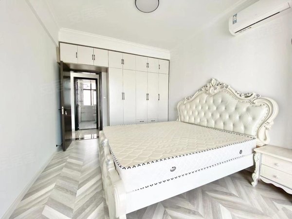 黄冈黄州遗爱湖艳阳御澜岸东坡外滩 黄冈科技 遗爱湖 赤壁大道 精装两房出租 有钥匙出租房源真实图片