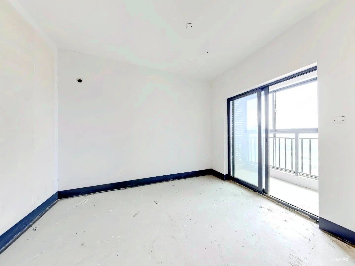 招商一江璟城(北区)4室2厅2卫134.96㎡南北160万