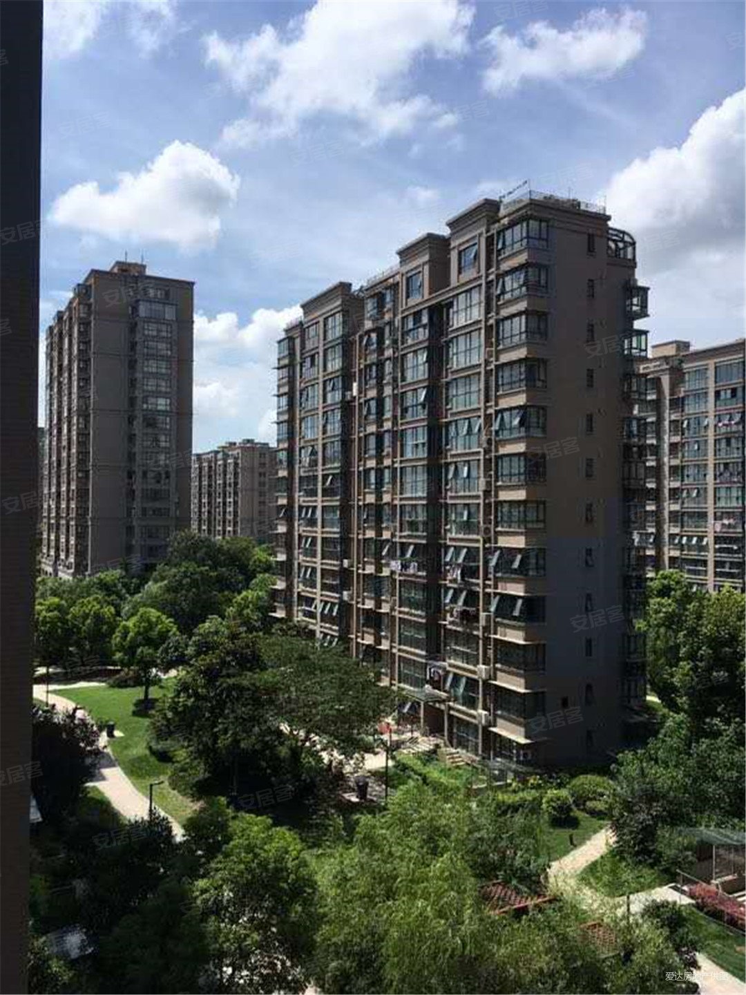 送车位中港城89平精装三房全天采光看房方便