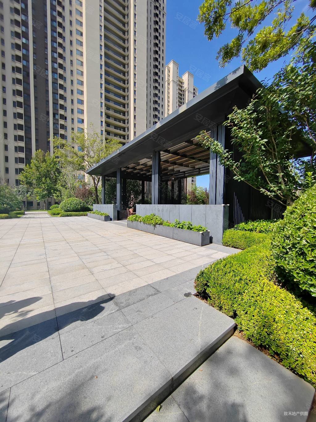 融创青岛湾琴湾