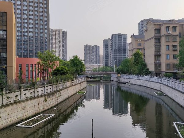 绍兴镜湖洋江西路曲屯家苑(西区)镜湖颐高商圈!大滩地铁口!