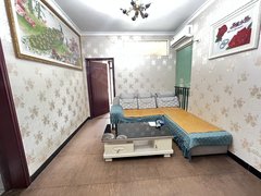 重庆南岸辅仁路房间舒适干净 拎包入住 1室1厅1卫 随时看房出租房源真实图片