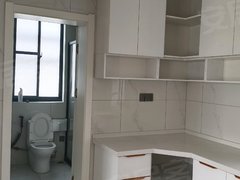 兴化兴化市区市场路嘉鸿豪庭 3室1厅1卫出租房源真实图片