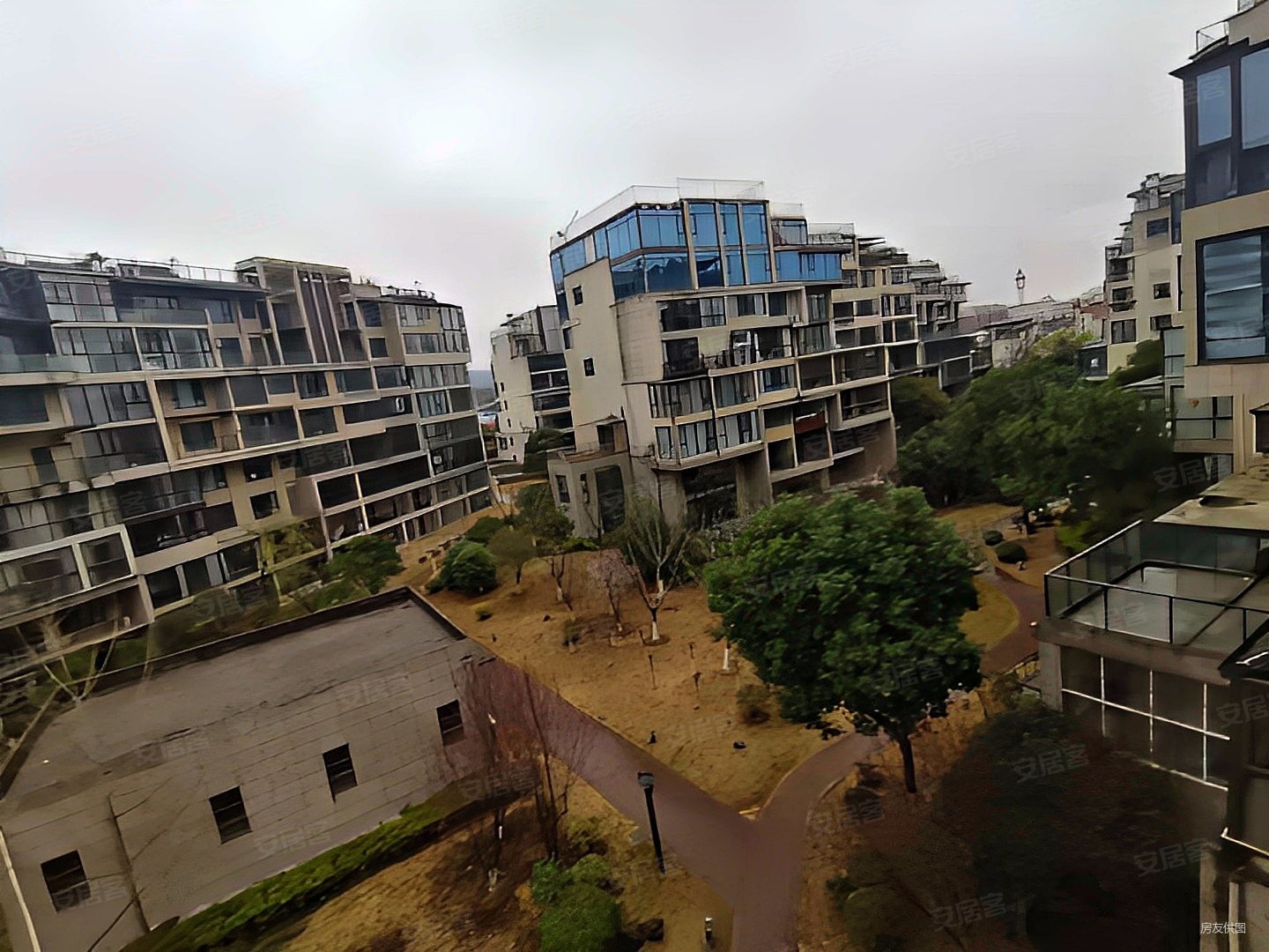 老山下熙龙山院低密洋房带院子户型方正环境好看房方便