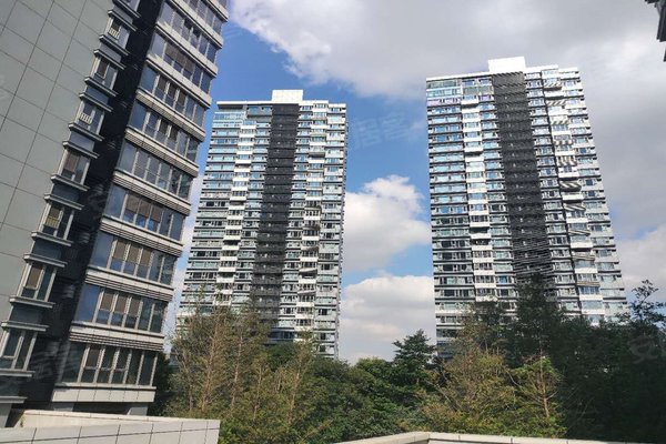 万科翡翠滨江(一期)