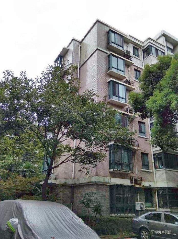 兰馨雅苑3室2厅1卫107㎡南870万