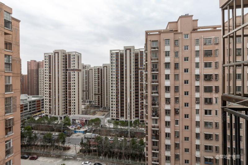 保利广场新海家园a区明亮通透视野好业主诚心卖看上可议价