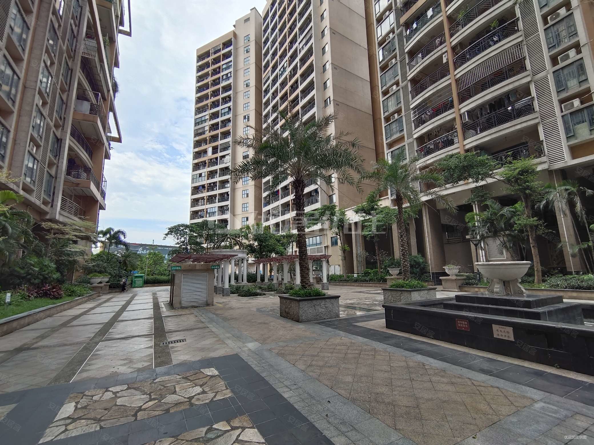 顺联新城花园1室1厅1卫39㎡北40万