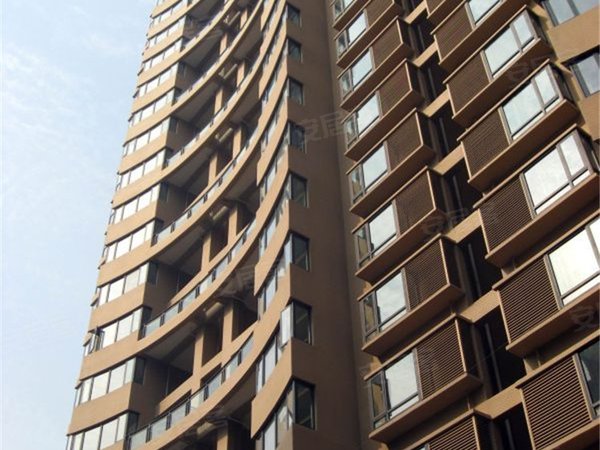 嘉兴秀洲长虹桥香榭水岸紧邻中禾广场和秀洲商会 精装一室朝南 民用