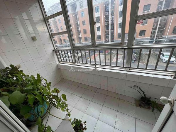 鲍山花园1室1厅,小户型出租房源真实图片