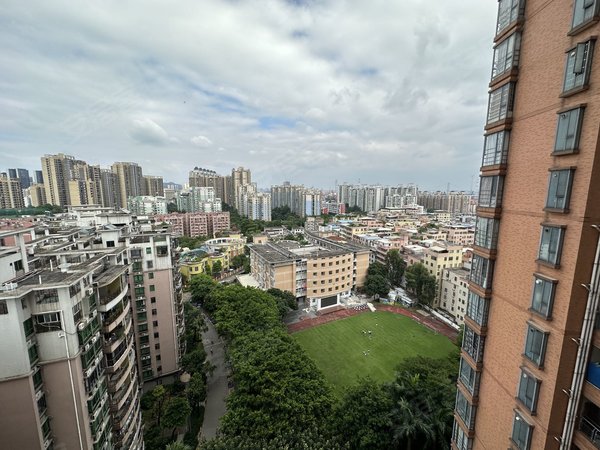 广州黄埔大沙地怡港花园新一栋怡港花园143大四房适合公司住家住可