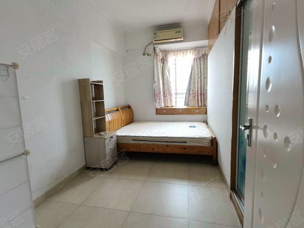 深圳布吉丹竹头金龙豪庭3号线直达罗湖福田老街,周边生活商圈便利出租