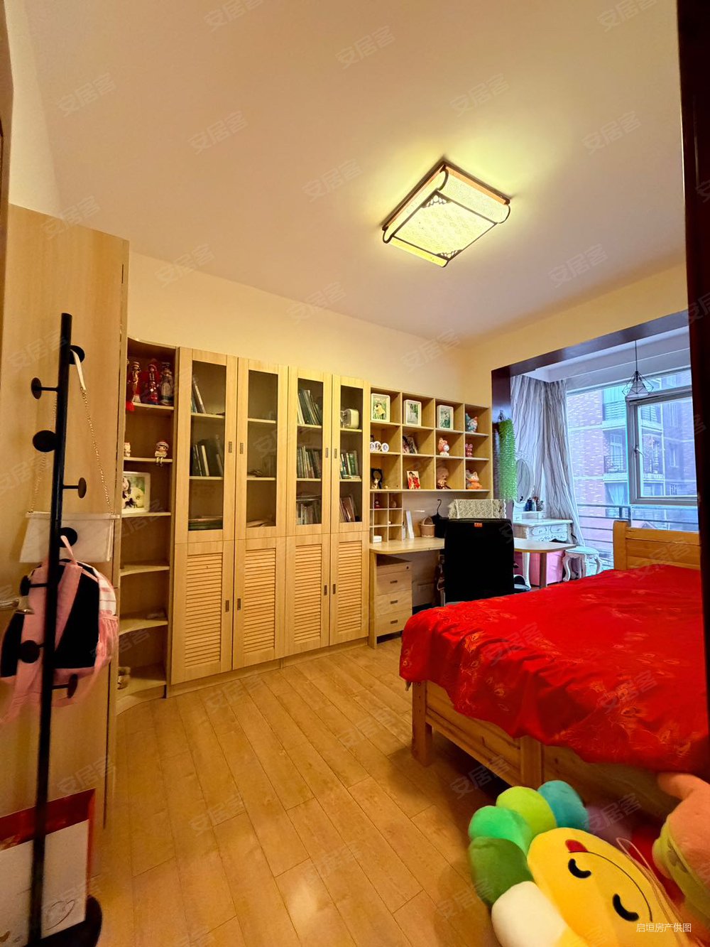 景新花园3室2厅2卫132.71㎡东南58.8万