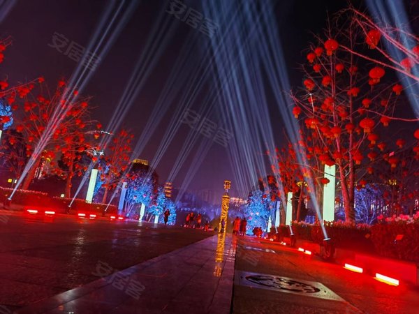 重庆永川人民广场巨宇江南华贸对面 可短租 押一付一 巨宇江南精装一