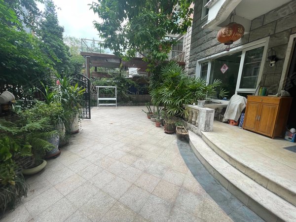 深圳福田益田村益田花园(一期)益田花园 一二楼复式 带大花园出租出租