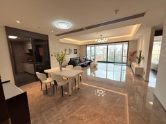 佛山南海金融高新区保利维塔，商住两用，可明火，网红直播基地，送物业免租期。出租房源真实图片