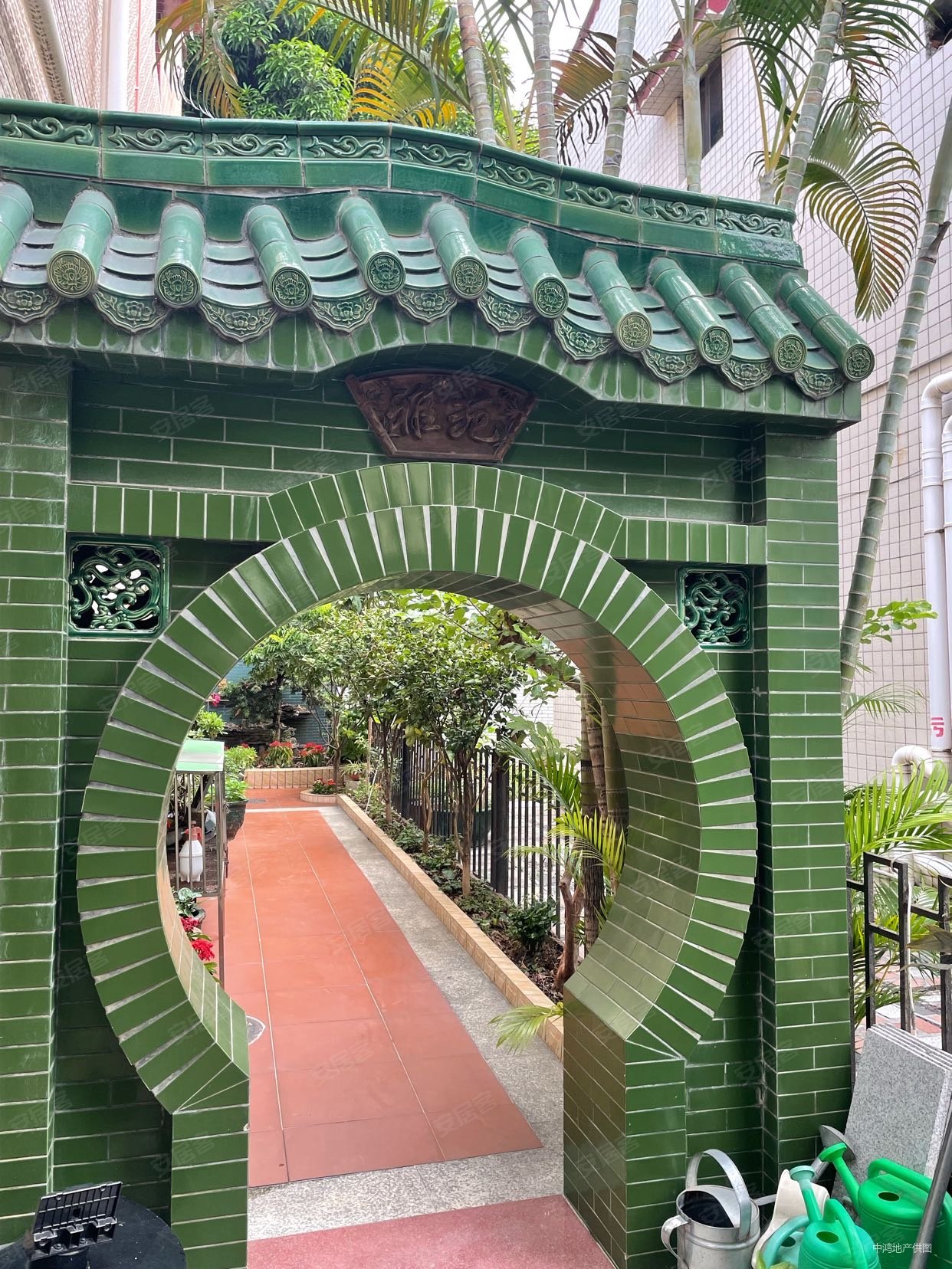 裕景花园西区洛溪南路6室4厅3卫24909平方米