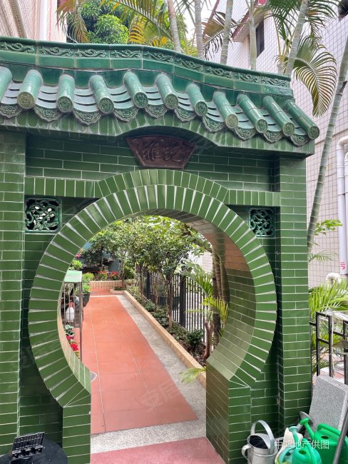 裕景花园西区洛溪南路6室4厅3卫24909平方米