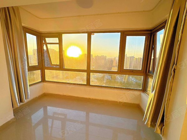 北京朝阳北苑华贸城(8号院)13号线北苑地铁八百米 华贸天地 华贸城8号