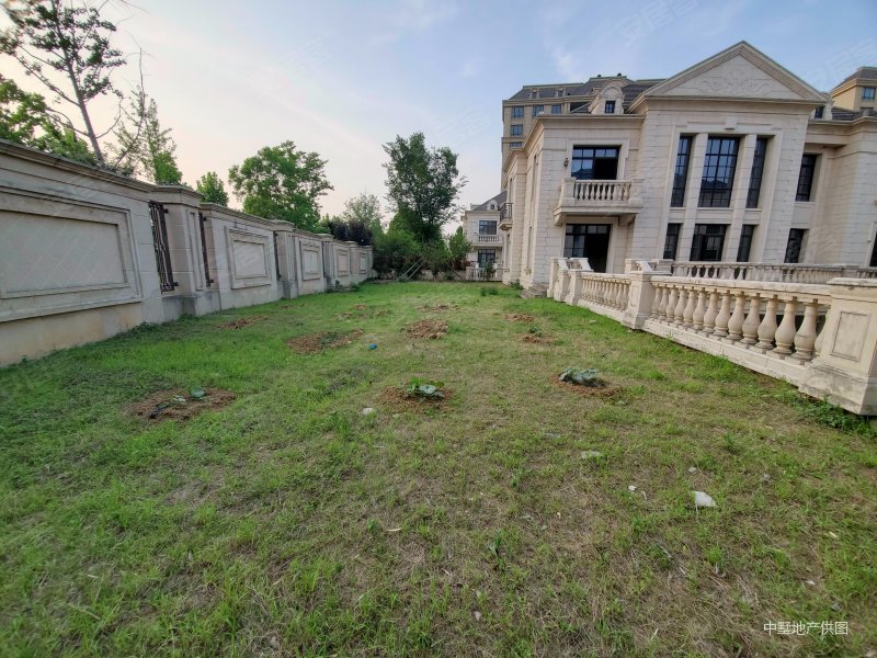 新华御湖庄园别墅