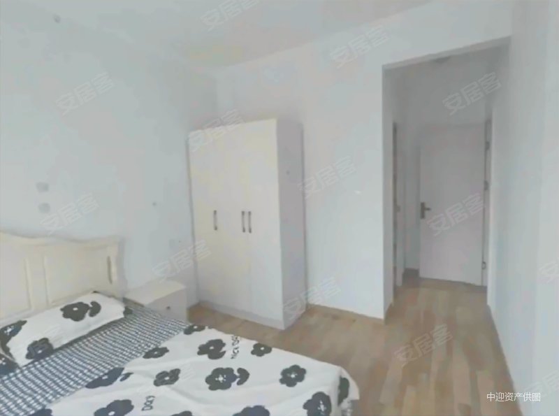 银木佳苑4室2厅2卫95㎡南北171万