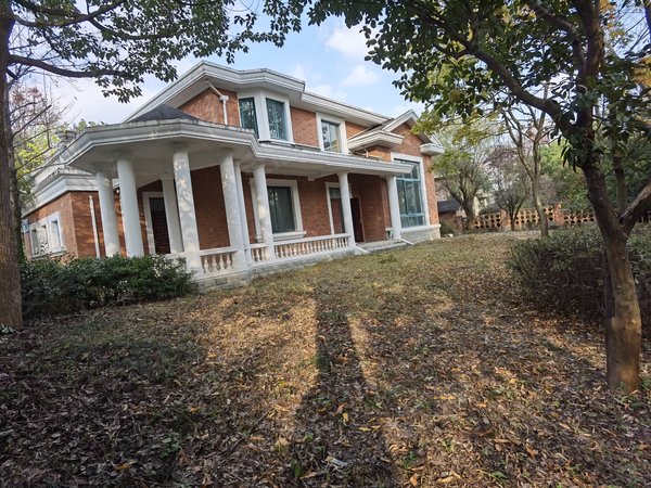 杭州富阳银湖颐景山庄(别墅)颐景山庄独栋别墅!可租3到5年!