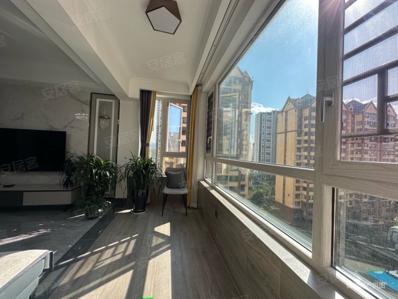 红河房产网>红河二手房>蒙自二手房>同德广场二手房>塞纳公馆伯爵>