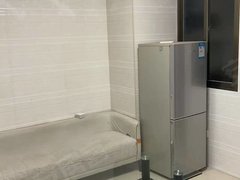 泉州安溪安溪宝龙广场宝龙公寓4号楼出租，家具齐全900包物业，押一付一，出租房源真实图片