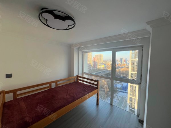 沈阳大东东北大马路国瑞熙悦大东区国瑞城熙悦 loft户型 高挑空上下两