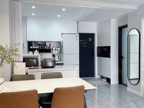 临沂商城 鲁南汽车城 小商品城 华强灯具城出租房源真实图片