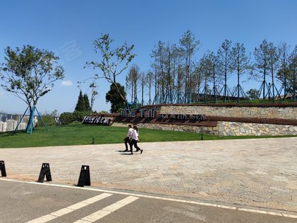 阳光城滇池半山