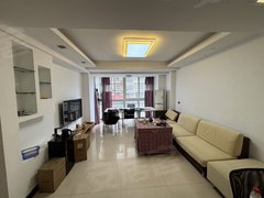 恩施恩施市小渡船小渡船中学旁 瑞都香榭小区 精装 四居室 五台空调 拎包入住出租房源真实图片