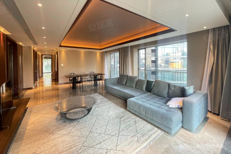 复兴珑御4室2厅4卫231.52㎡南北4800万