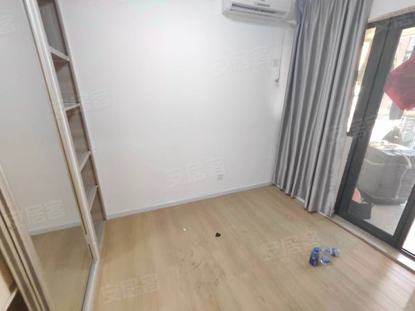 【多图】铂金时代公寓,人民南租房,可做三房用,好漂亮的装修,大阳台