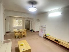 梧州万秀国泰广场中环大厦 3室2厅2卫出租房源真实图片