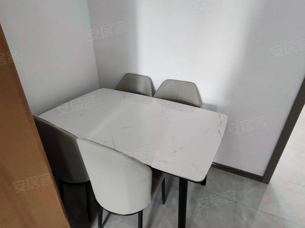 嘉兴桐乡桐乡周边景秀雅苑中泽科技旁景秀雅苑有两室一厅一厨一卫房子出租出租房源真实图片