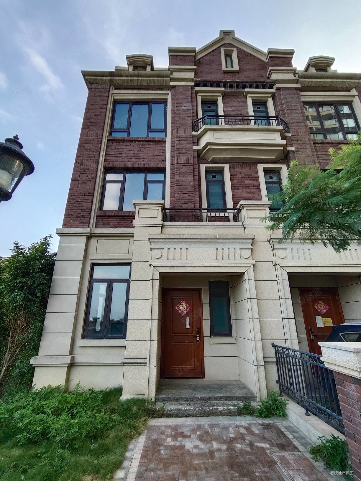 艺境松山湖(别墅)3室2厅3卫178.97㎡南北540万