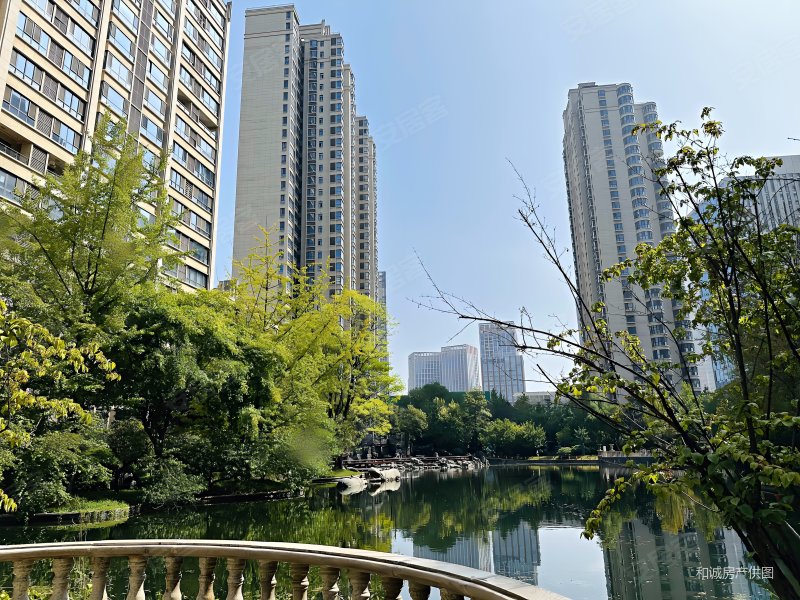 西安房产网>西安二手房>曲江新区二手房>雁南三路二手房>曲江龙邸>