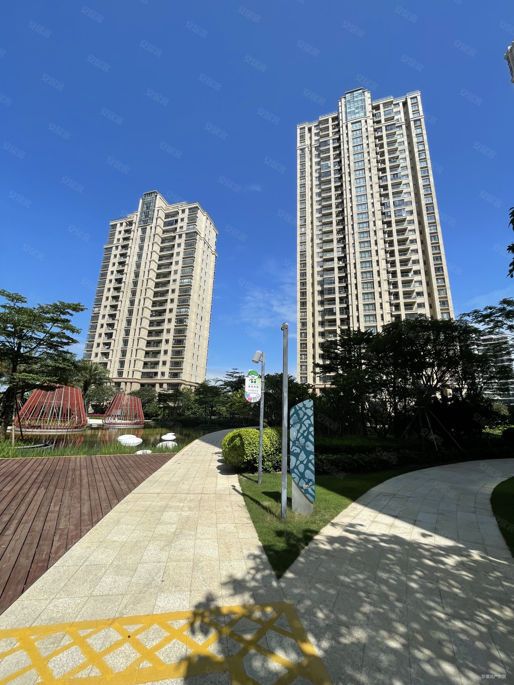 仁恒滨海半岛(一期)5室2厅3卫232.72㎡南北760万