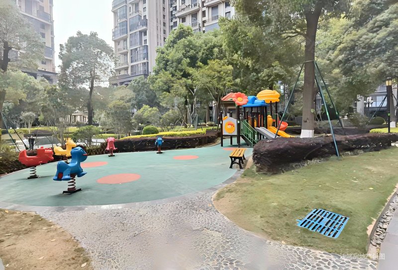 观音山 鑫塔水尚 精装5房 满五   温馨住家 地铁沿线