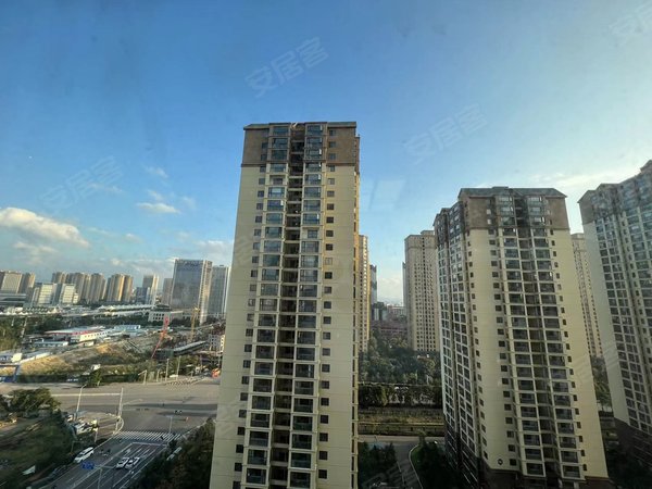 昆明官渡新螺蛳湾俊发星湾俊园俊发星湾俊园精装修三房 部分家具家电