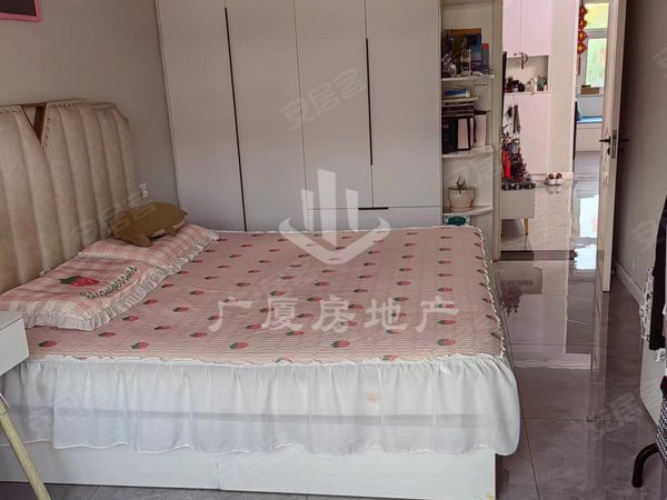 唐山迁安城区常青小区三小附近,常青小区精装小三室,是啥都有,停车