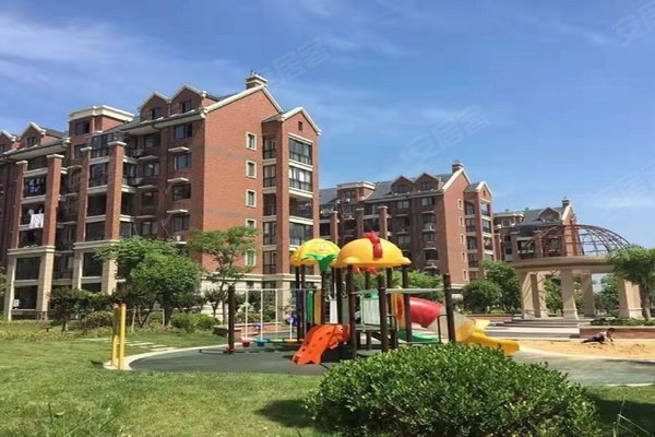 嘉兴小区 嘉善小区 嘉善小区 翡翠公馆(南区) 翡翠公馆(南区)怎么样