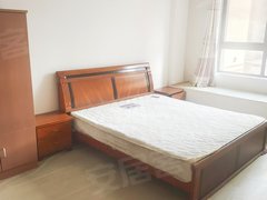 芜湖芜湖县东湖公园南湖印简装三室 包物业费 拎包入住出租房源真实图片