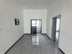 乌鲁木齐开发区开发区二期和兴帝景五室三卫出租，价格美丽出租房源真实图片