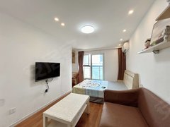 武汉江岸百步亭0中介废！精装修!单间独厨独卫独阳！新荣天街对面！新荣地铁口出租房源真实图片