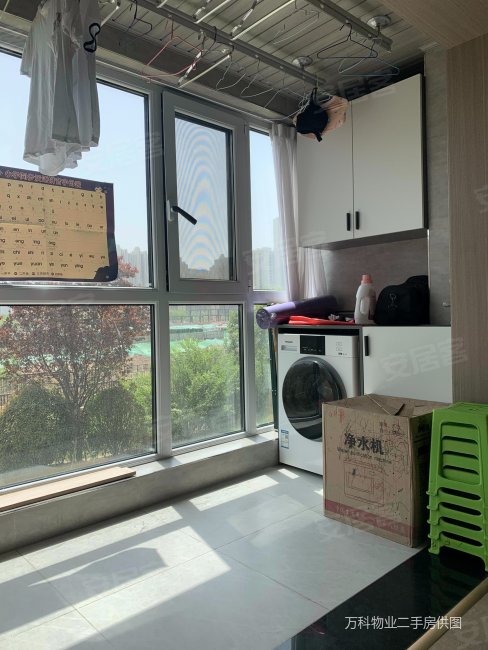 主城区 万科幸福臻园 精装三室 着急出售