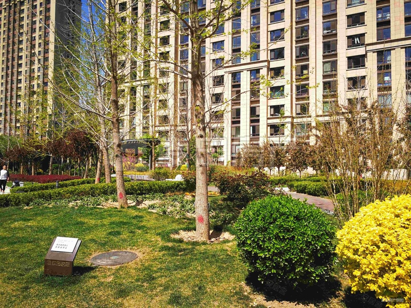 大悦城旁我司客户专享首开熙悦尚郡三居室保养如新