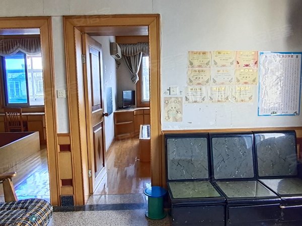 绍兴越城城南任家塔小区1600元任家塔68方二房一厅佳装看房方便有钥匙